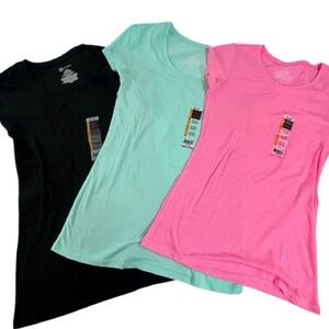 Set of 3 No Boundaries Women’s Basic Tee Bundle– Black, Mint, Pink –Size M (7-9)